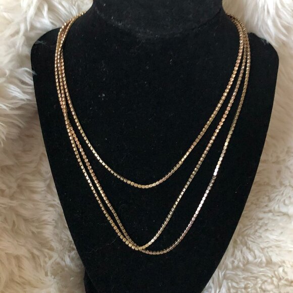 vintage Jewelry - Vintage tiny brown rhinestones flapper style necklace long